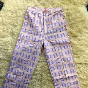 Lisa Says Gah Robyn jeans purple cowboy boots!